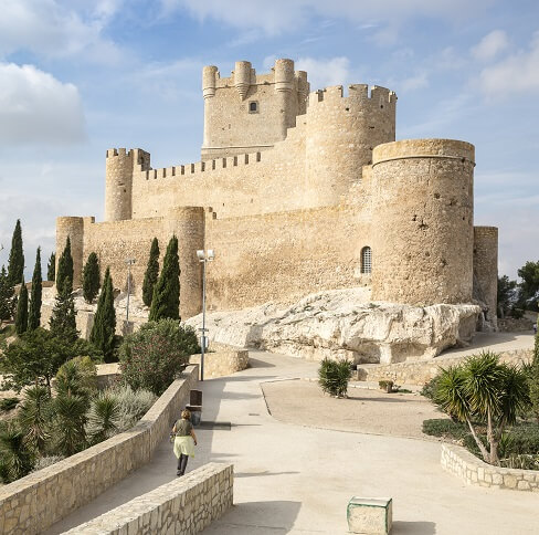 Monumentos, Castillo de la Atalaya